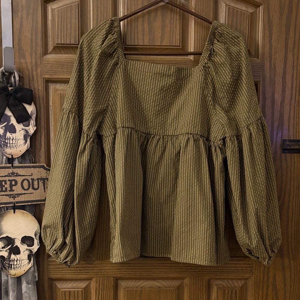 Olive Embroidered Blouse - Picture 8 of 8